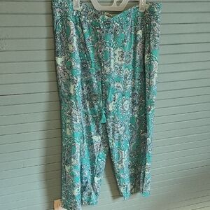 Belle by Kim Gravel Teal and White Paisley Pull-On Capris